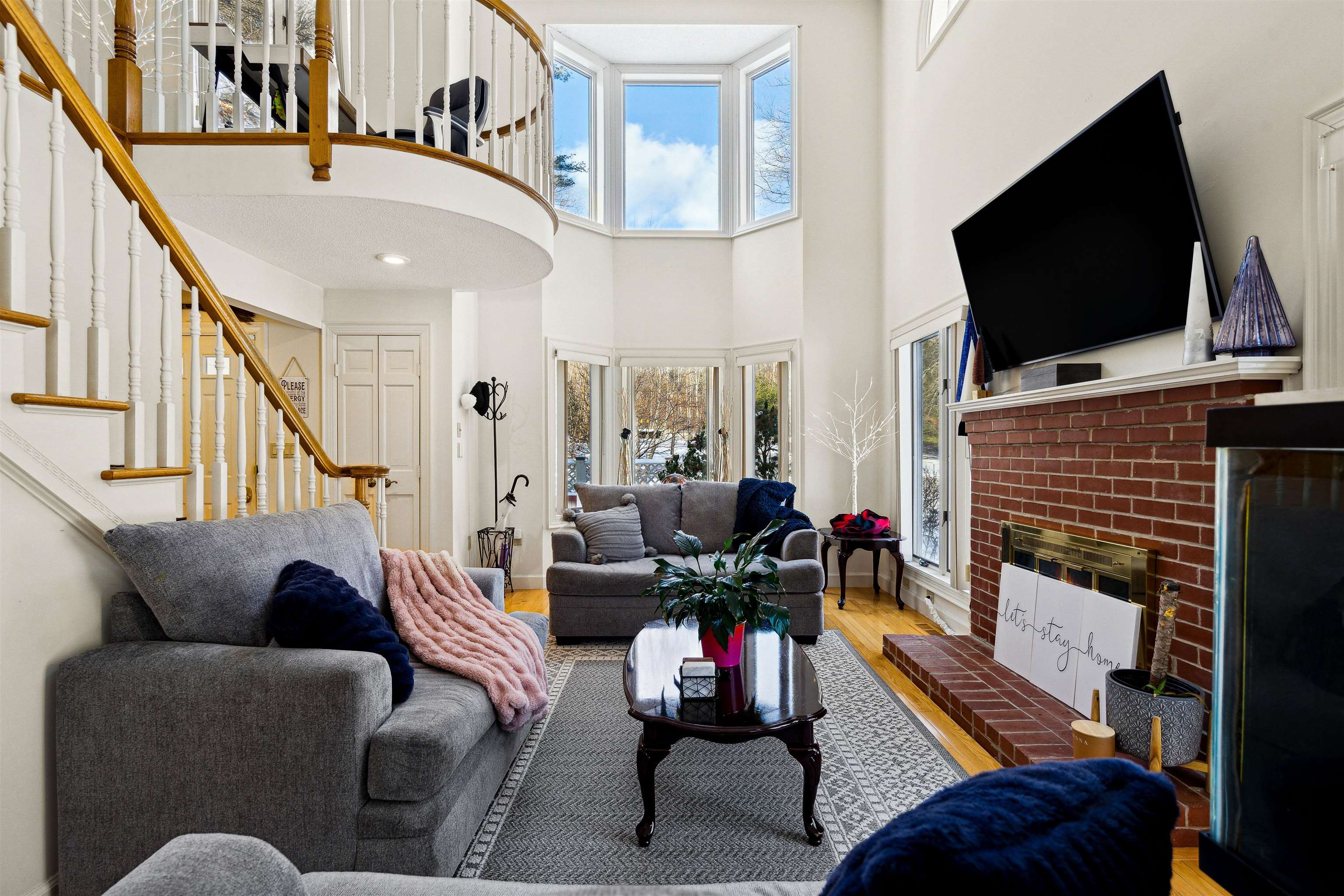 25 Hickory Lane
