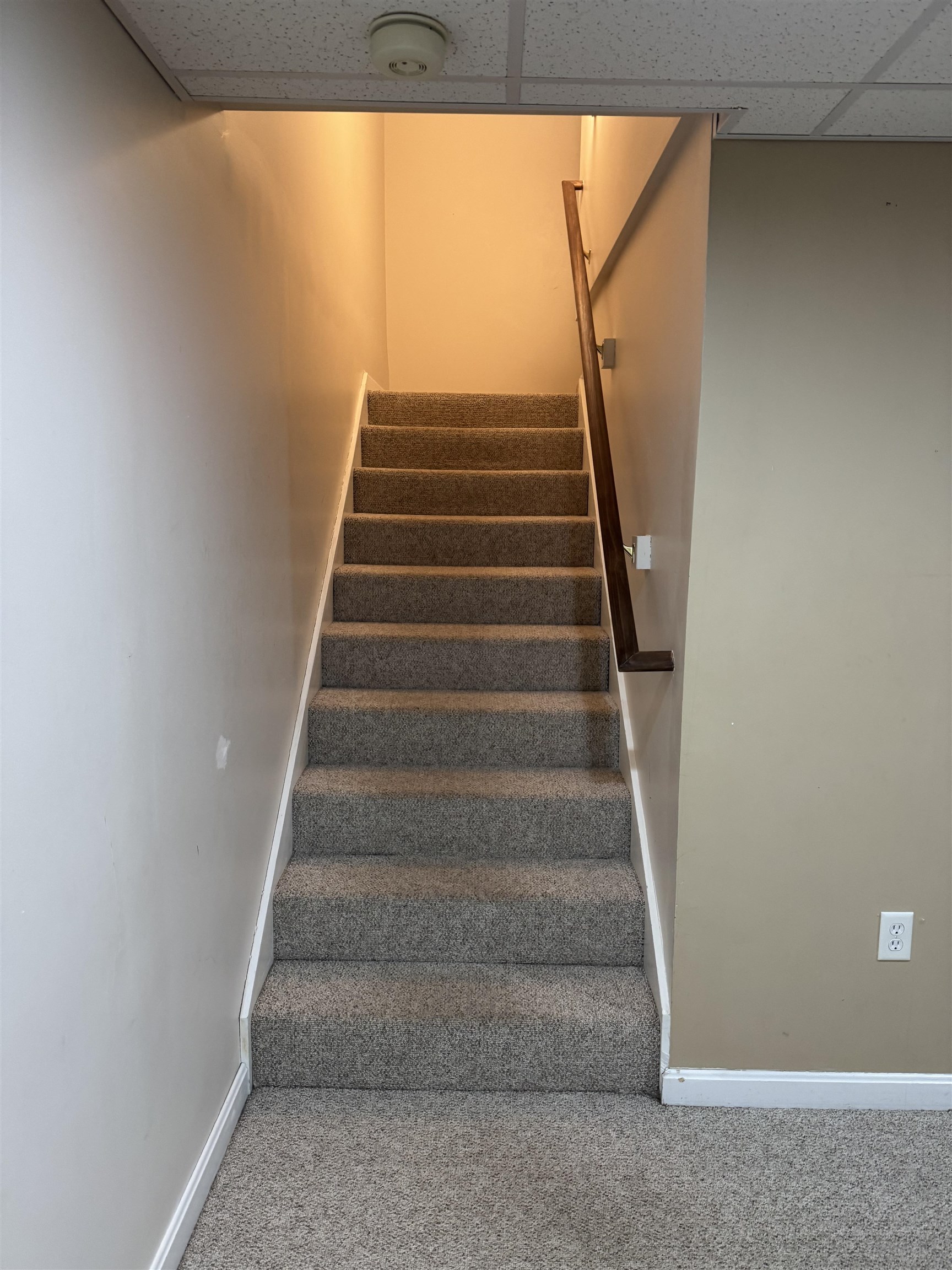 16 High Bridge Hill