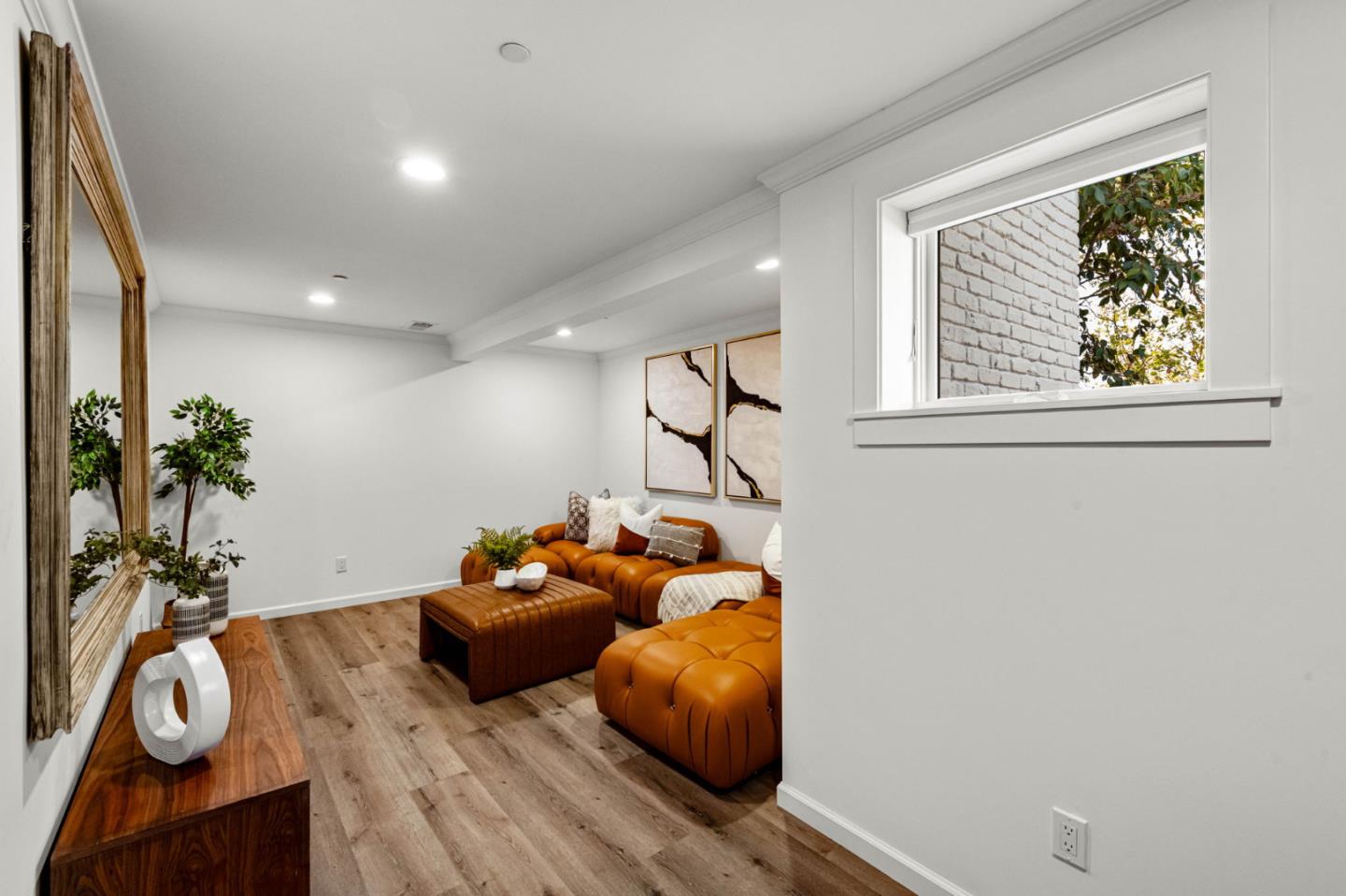 415 El Centro RD