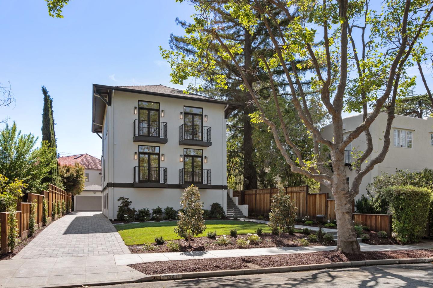 341 Occidental AVE