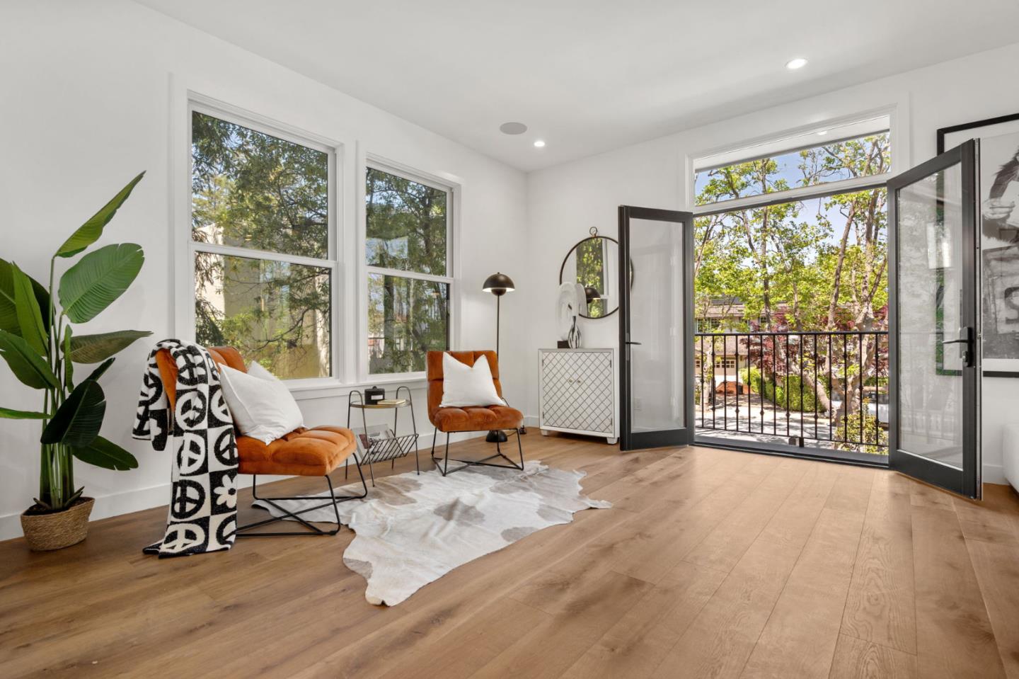 341 Occidental AVE