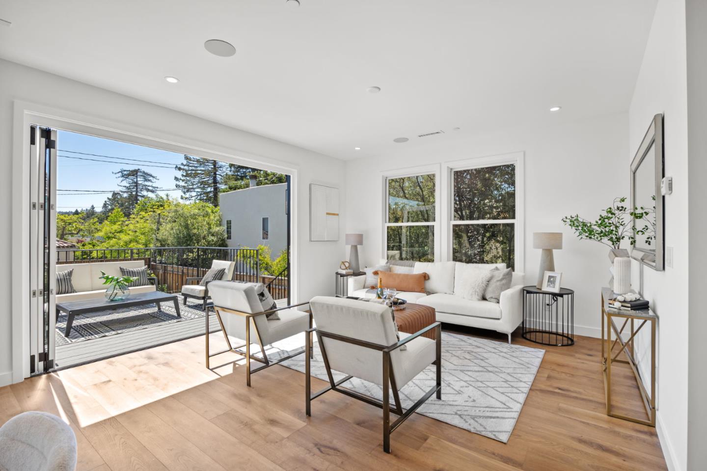 341 Occidental AVE