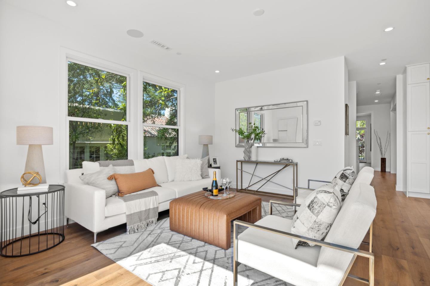 341 Occidental AVE