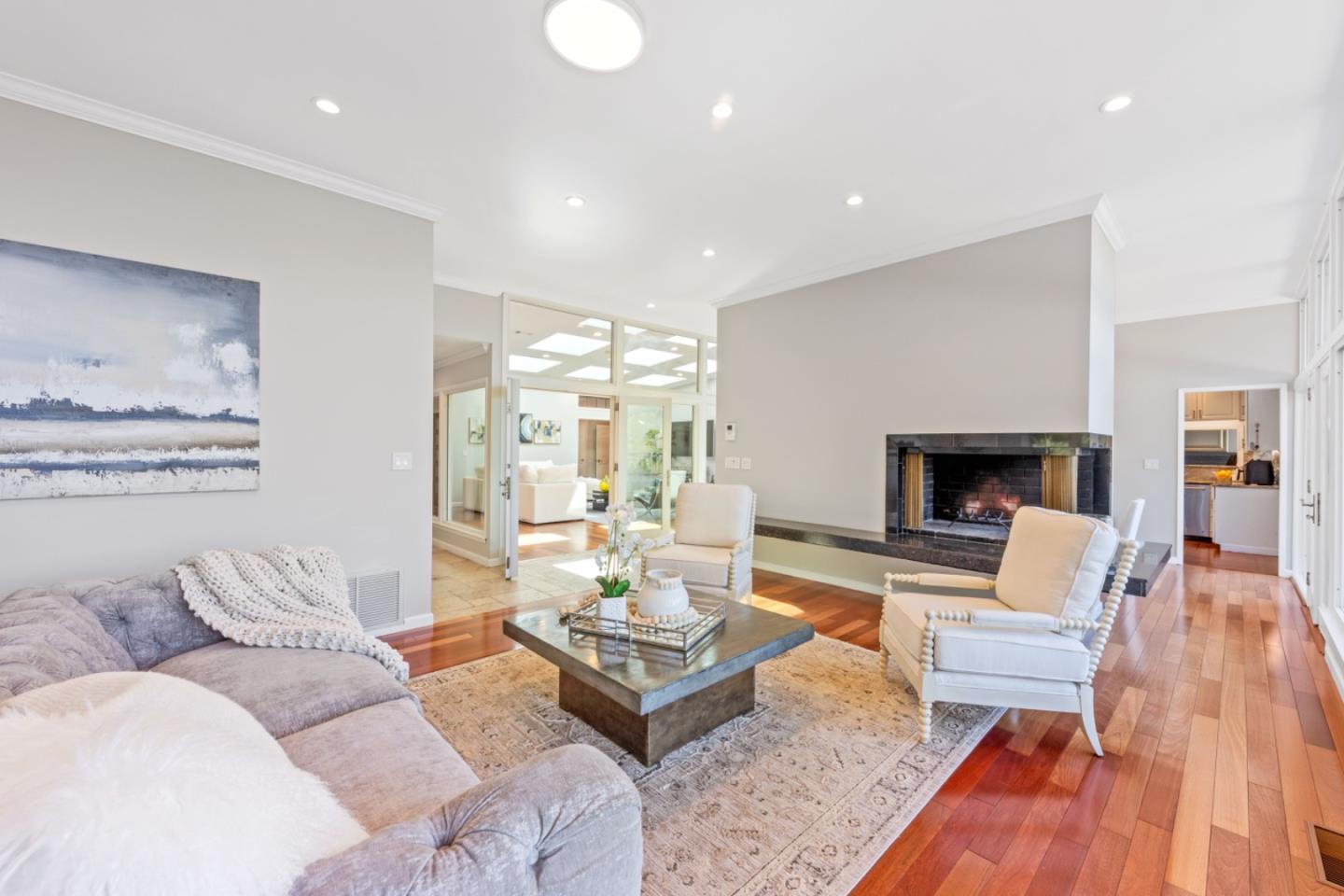 250 Darrell RD