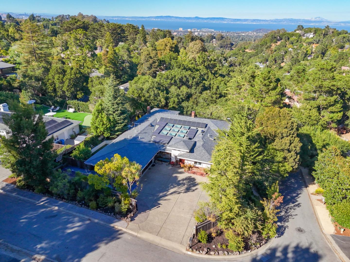 250 Darrell RD