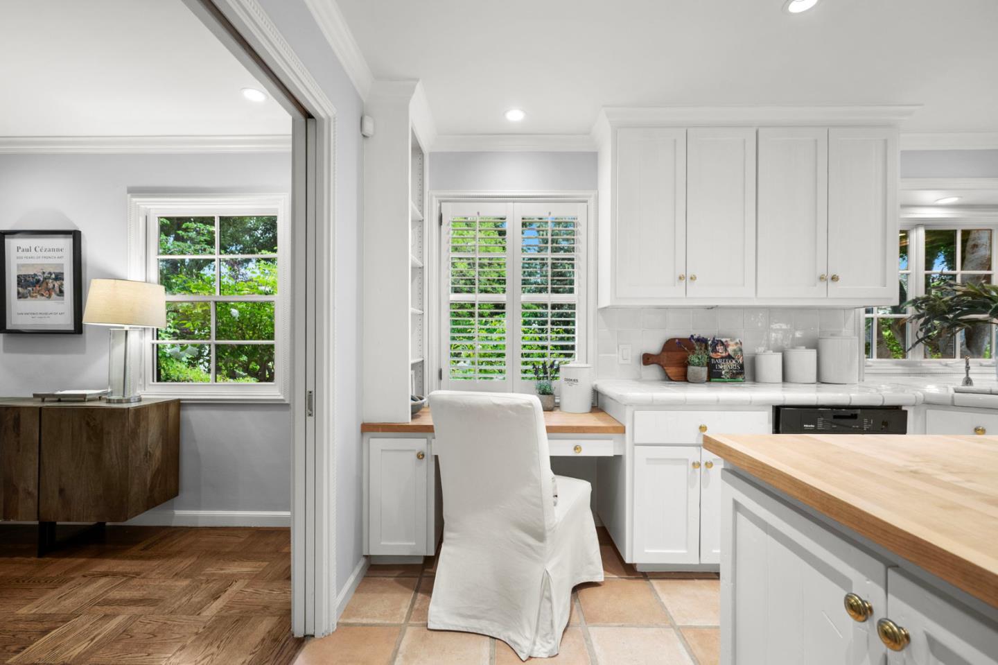 37 Lupin LN