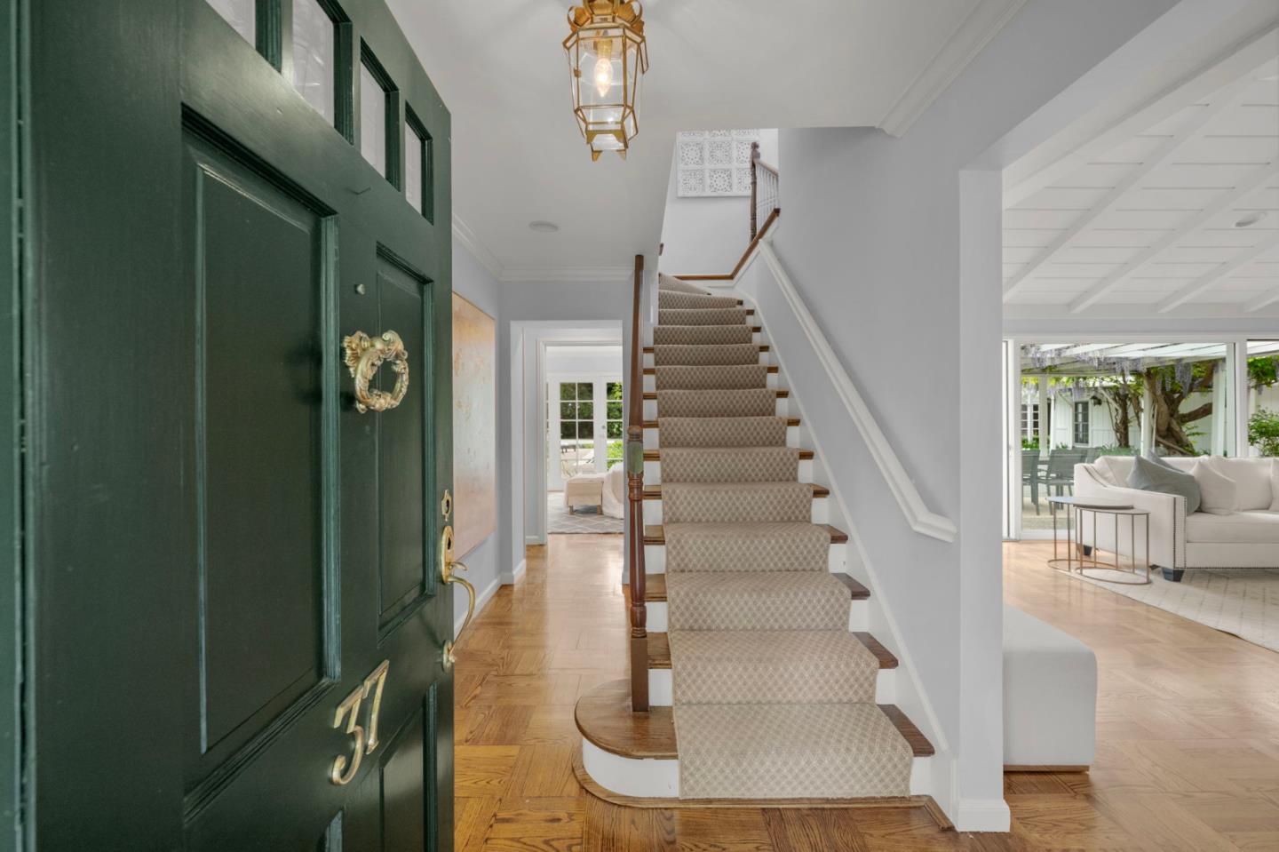 37 Lupin LN