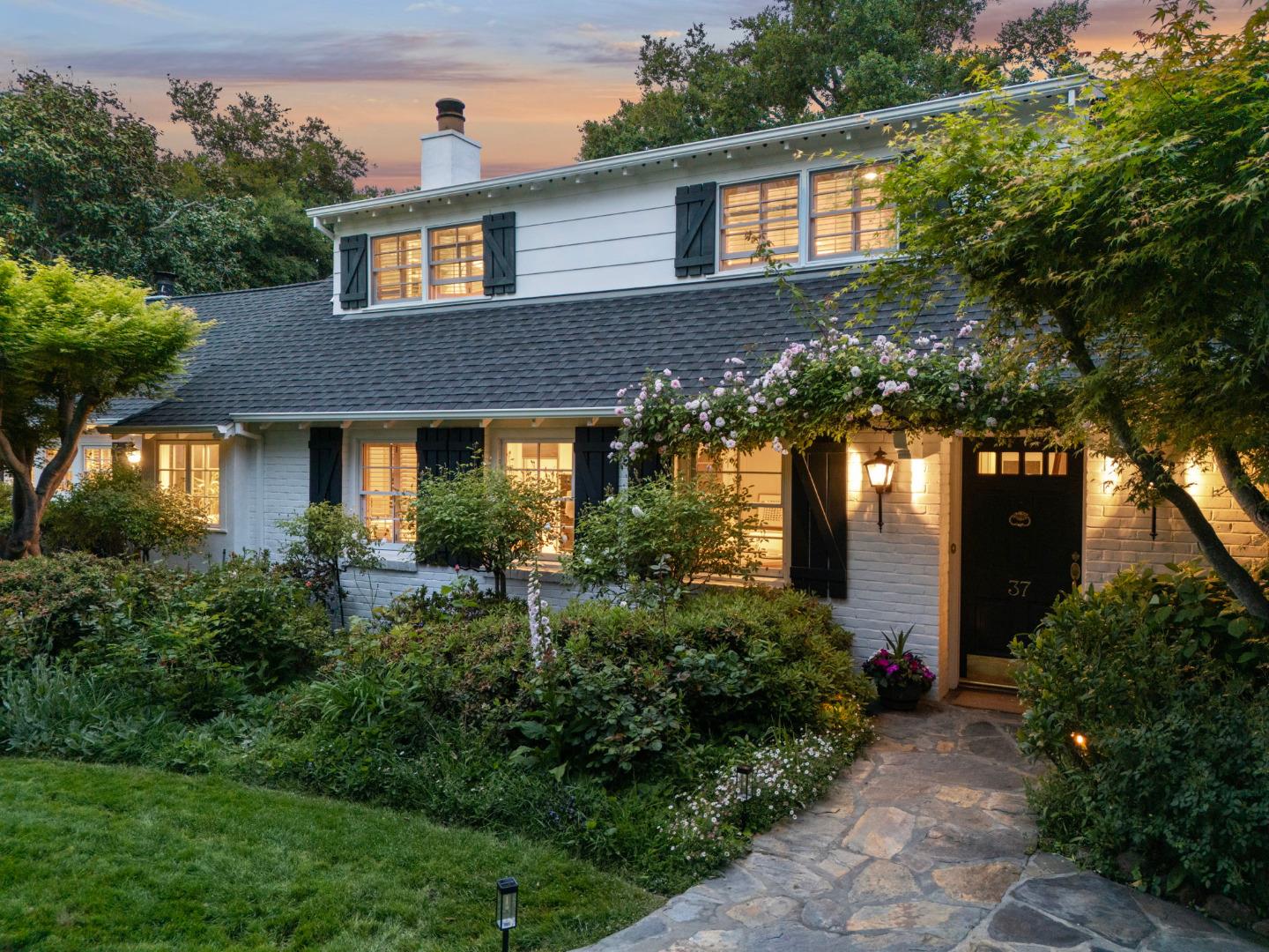 37 Lupin LN