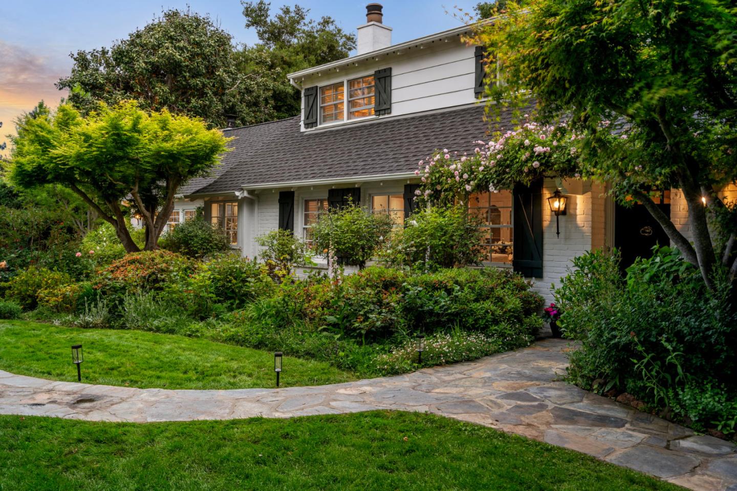 37 Lupin LN