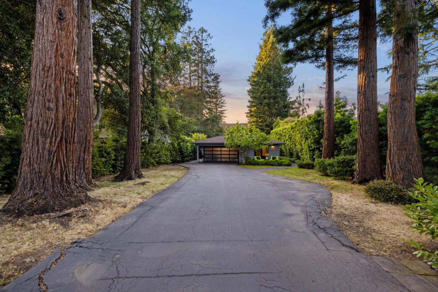 244 Roblar AVE