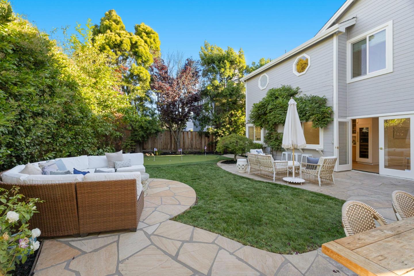 704 Anacapa Lane