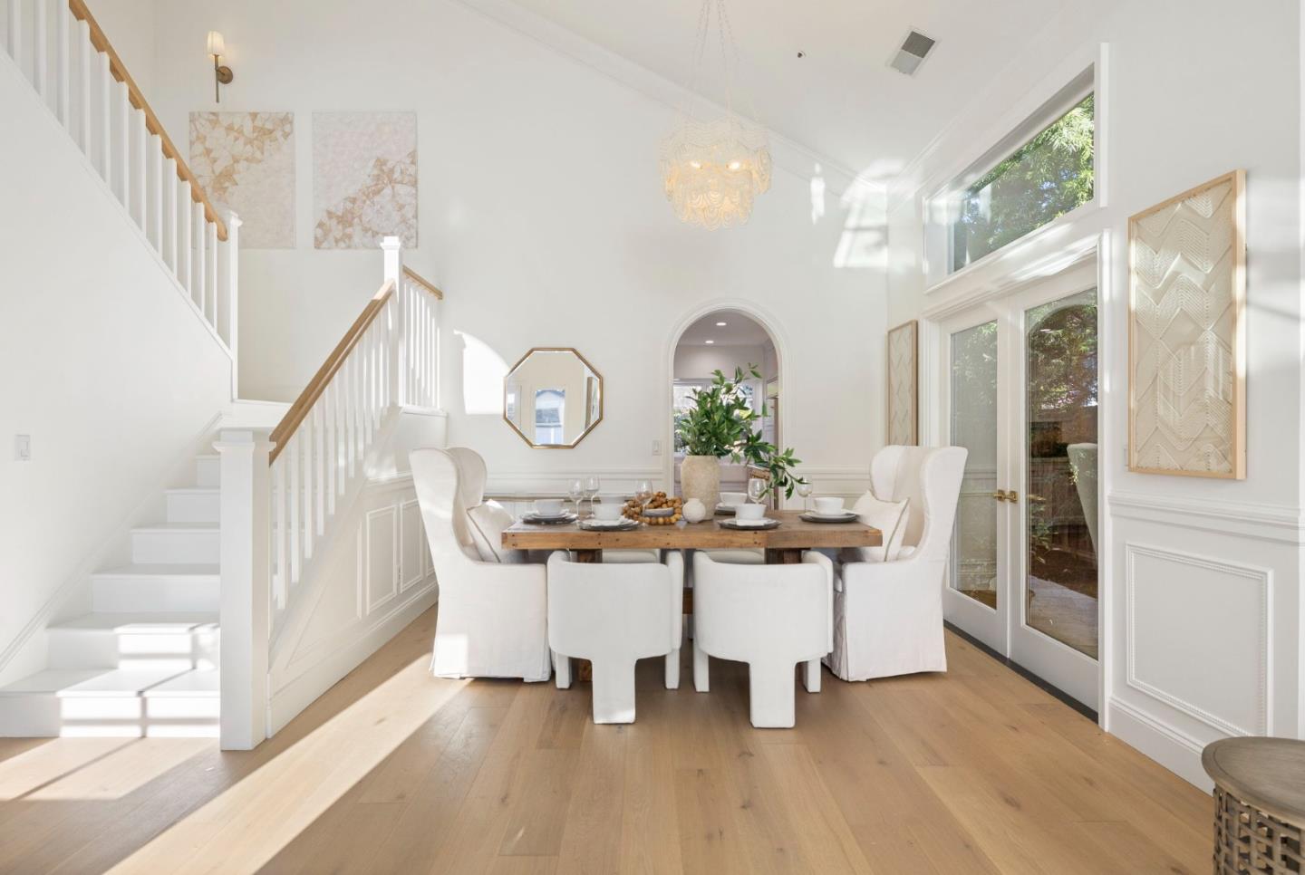 704 Anacapa Lane