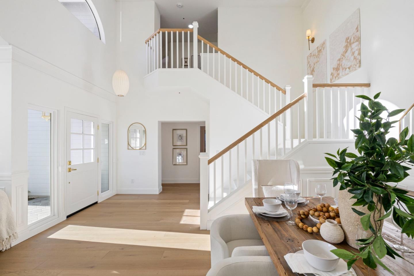 704 Anacapa Lane