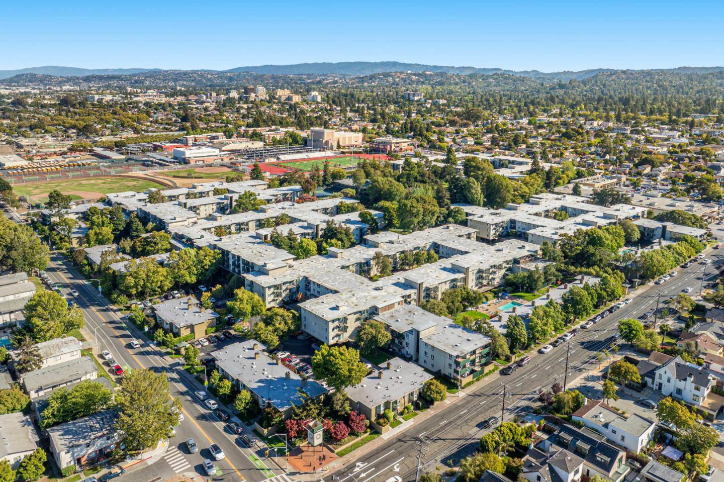 928 Peninsula Avenue 210