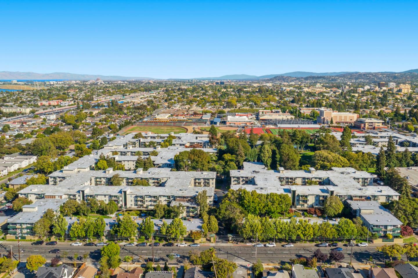 928 Peninsula Avenue 210