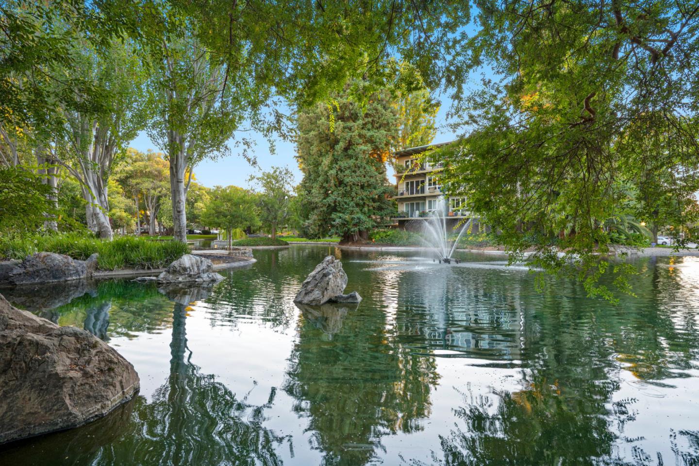 928 Peninsula Avenue 210