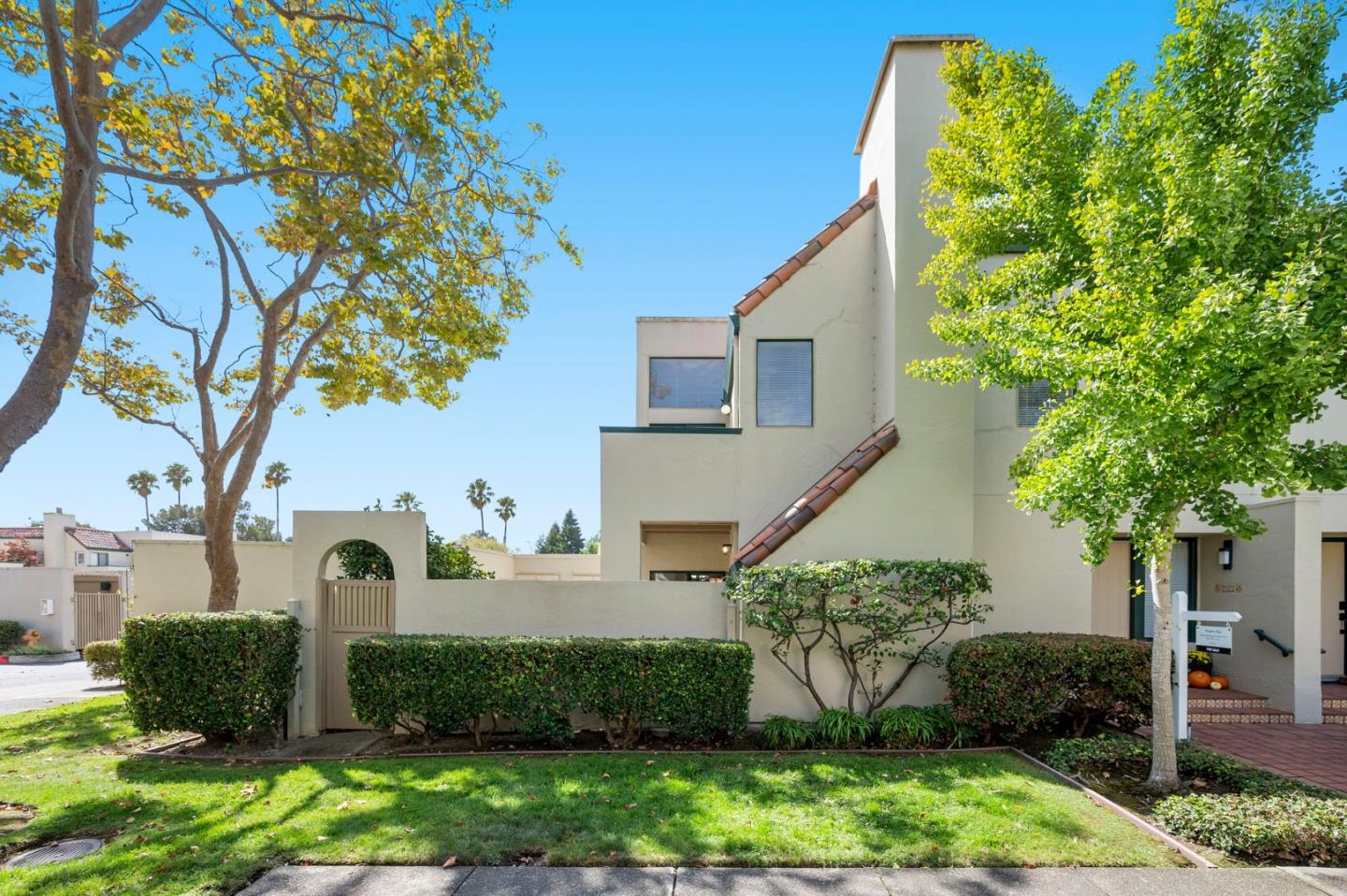 2287 Armada Way