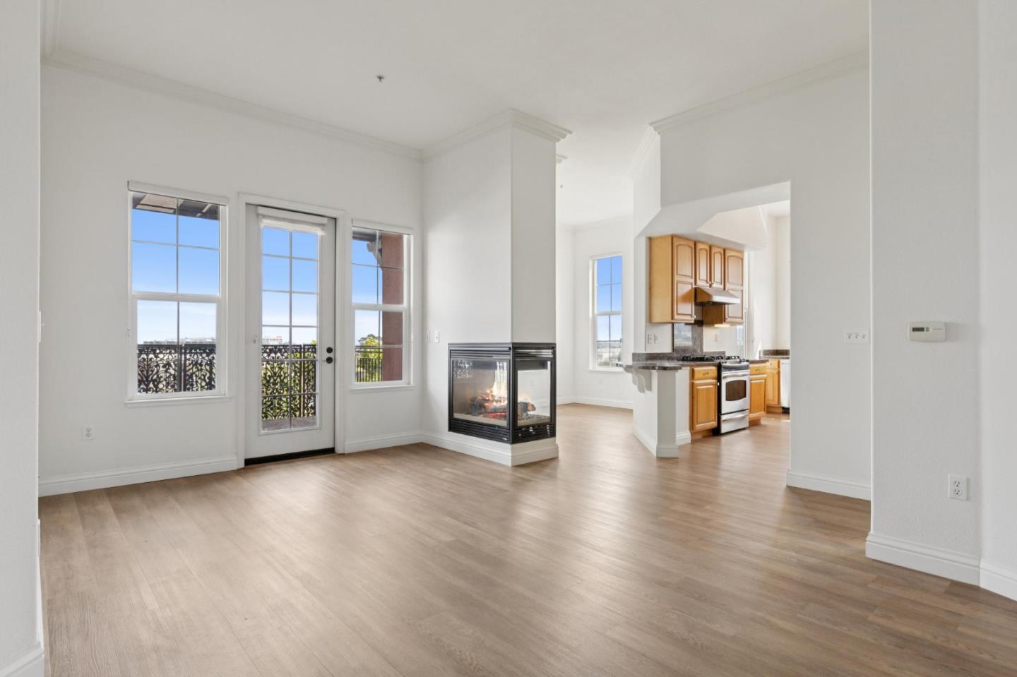 88 South Broadway 3415