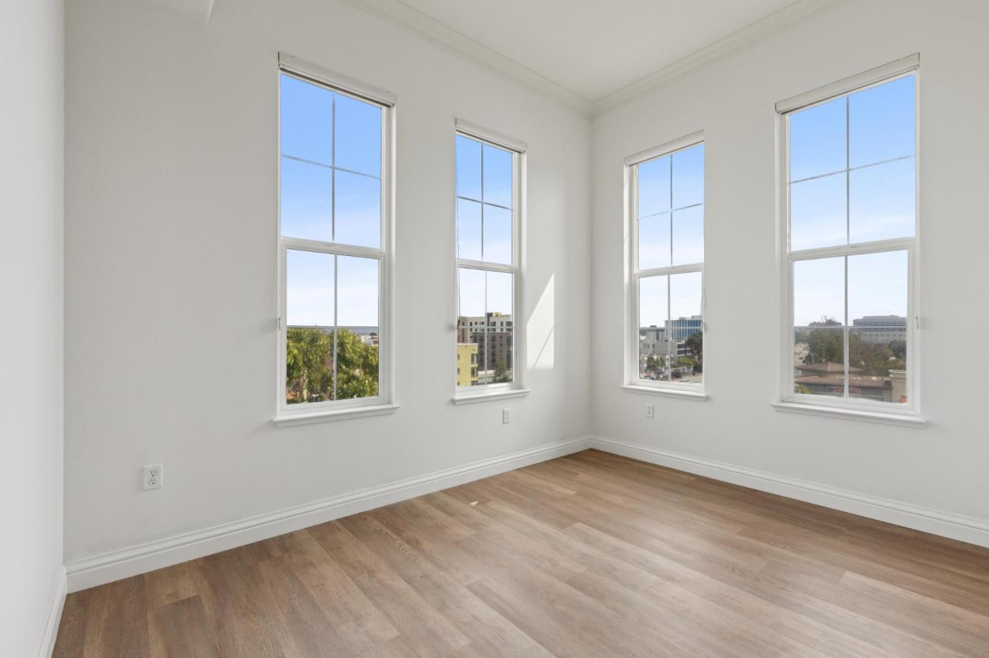 88 South Broadway 3415