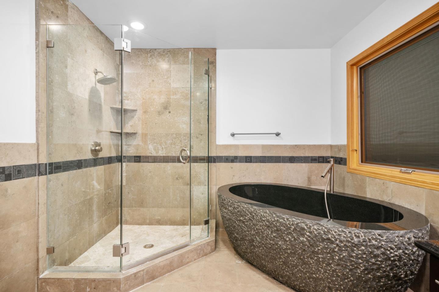 15 Anson Road B