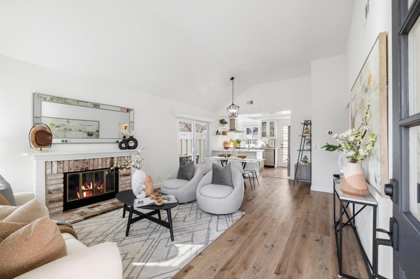741 Newport Circle