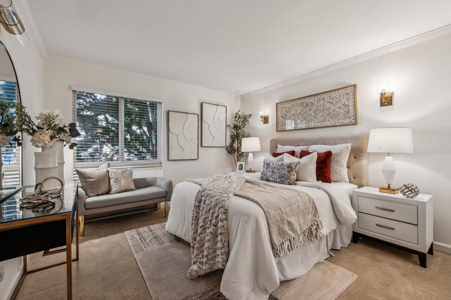 835 North Humboldt Street 203