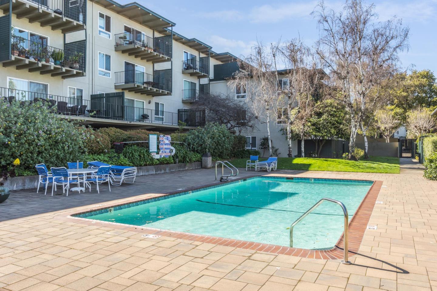 835 North Humboldt Street 203