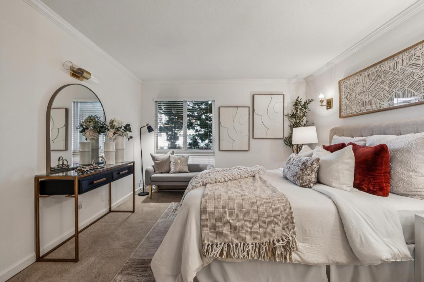 835 North Humboldt Street 203