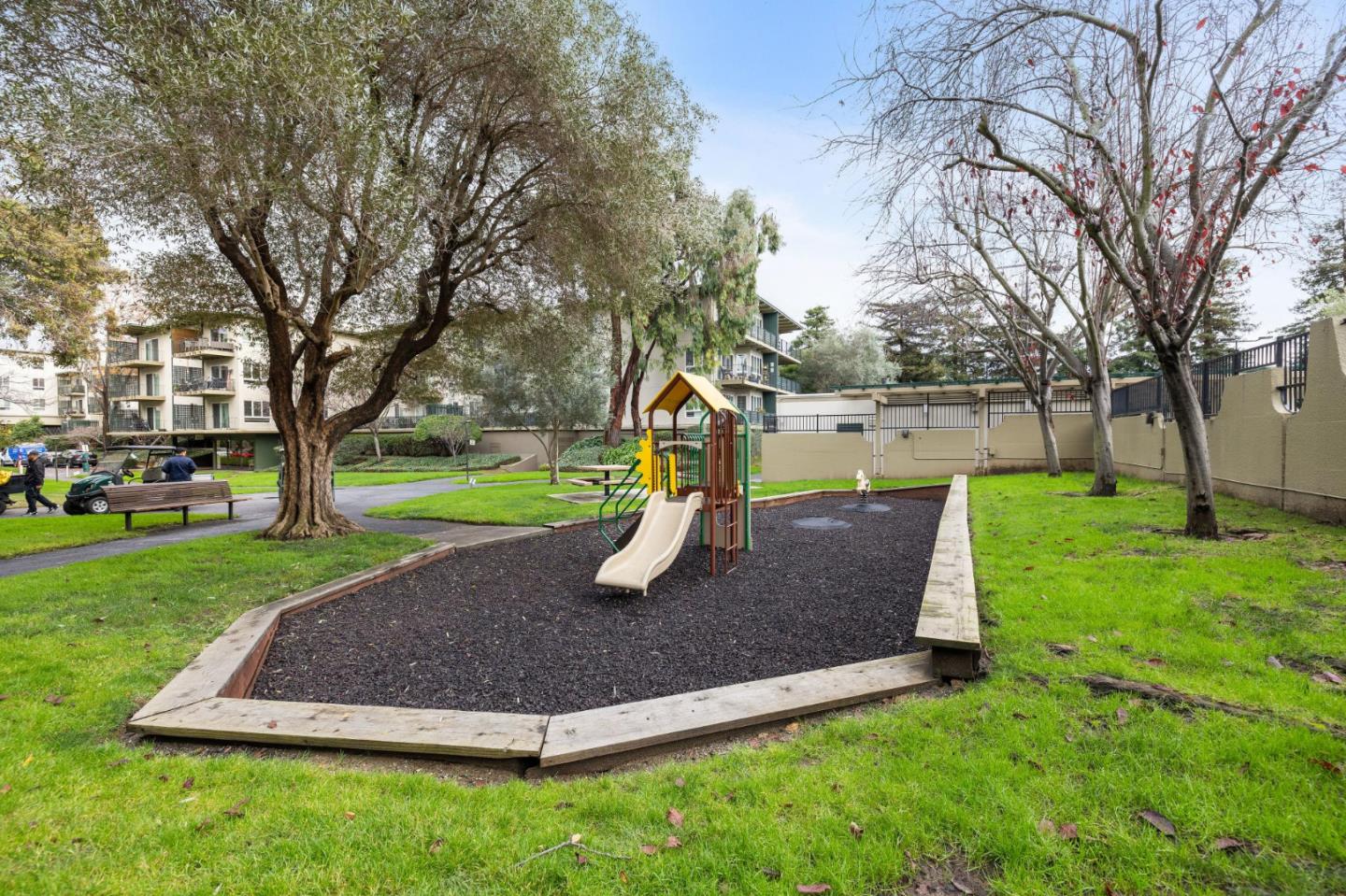 835 North Humboldt Street 203