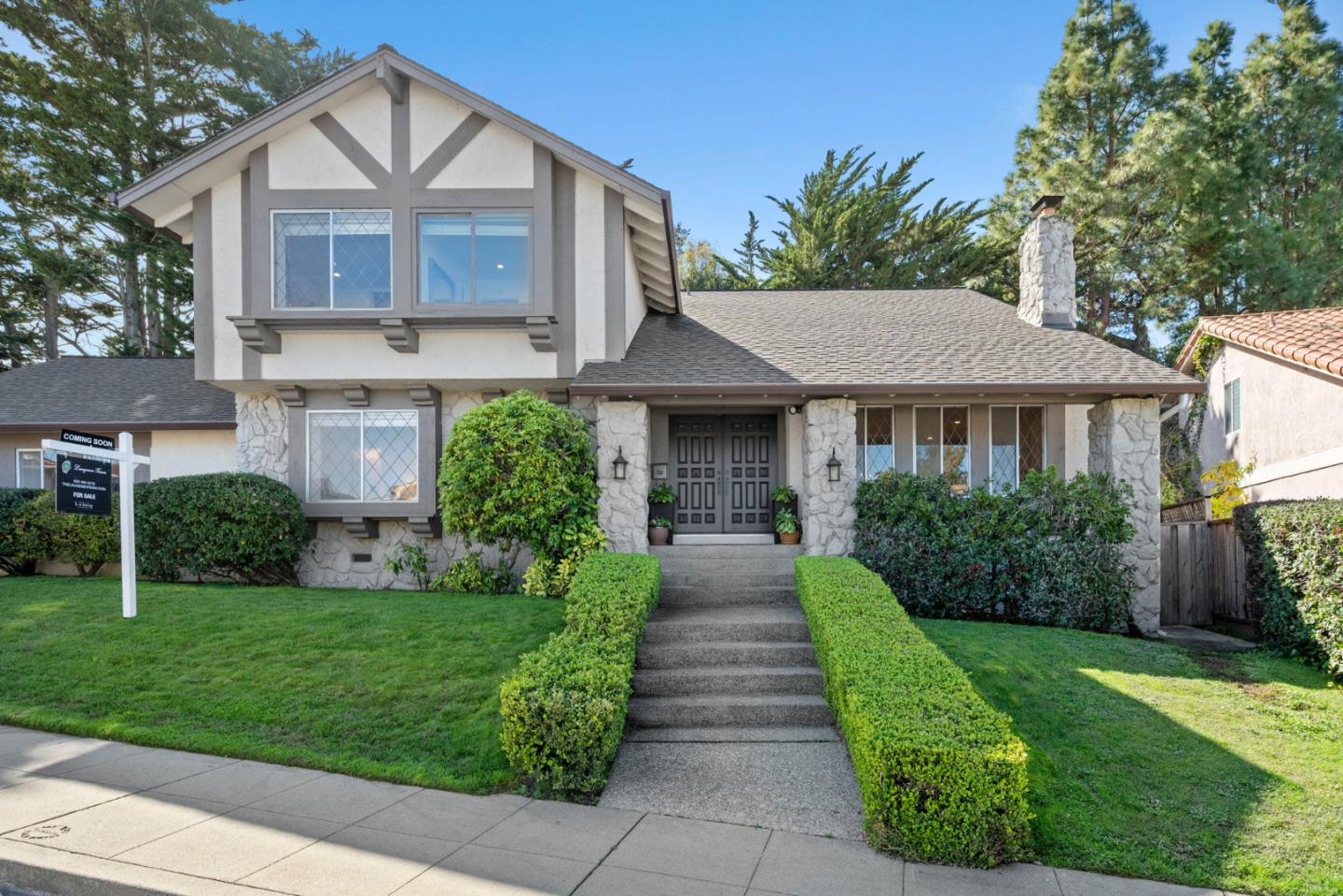 2056 Fairmont Drive