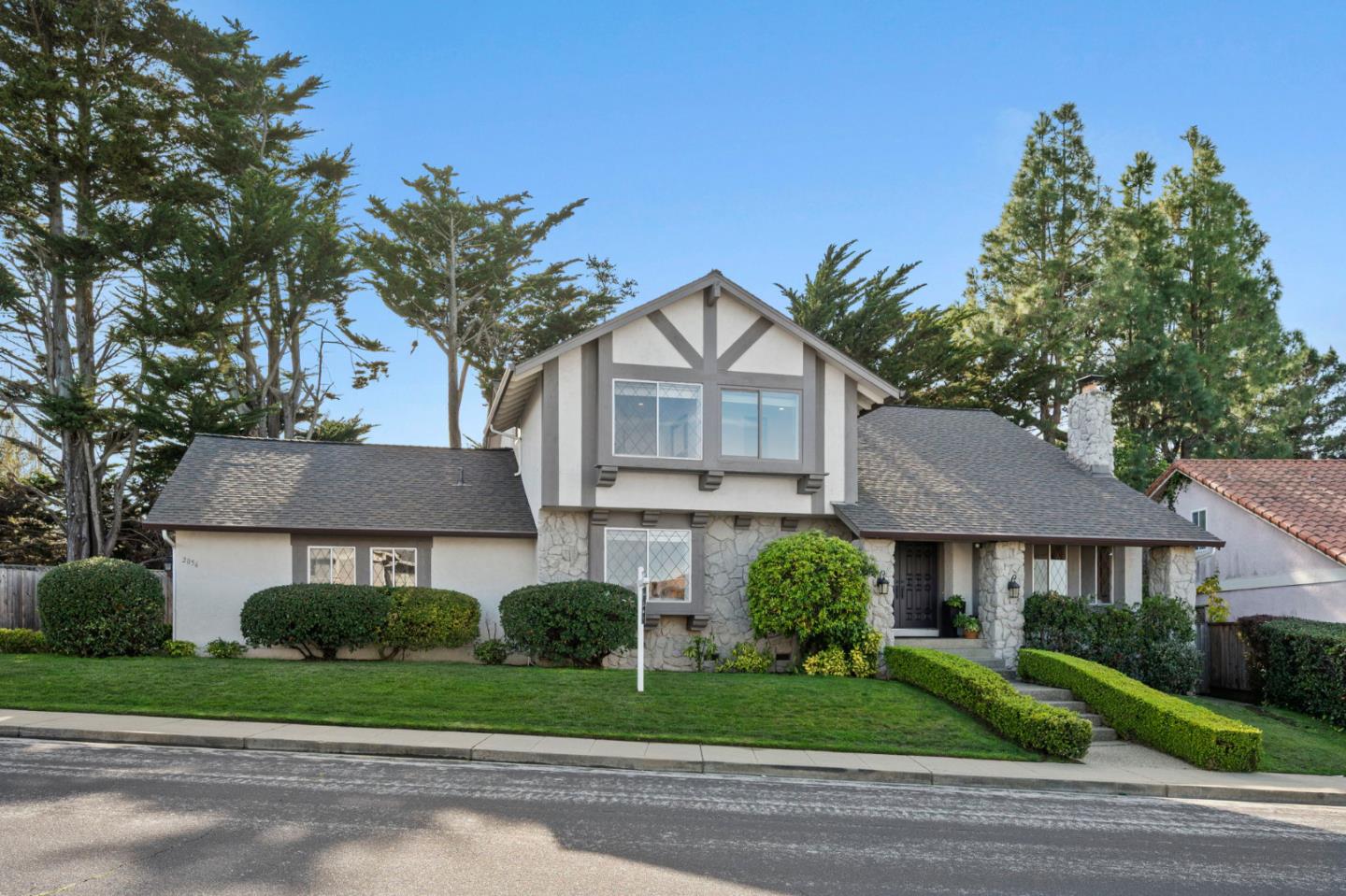 2056 Fairmont Drive