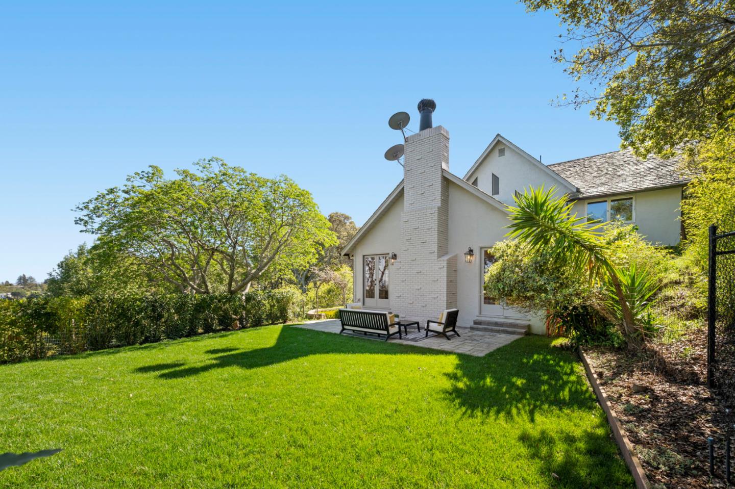 260 Robin Road