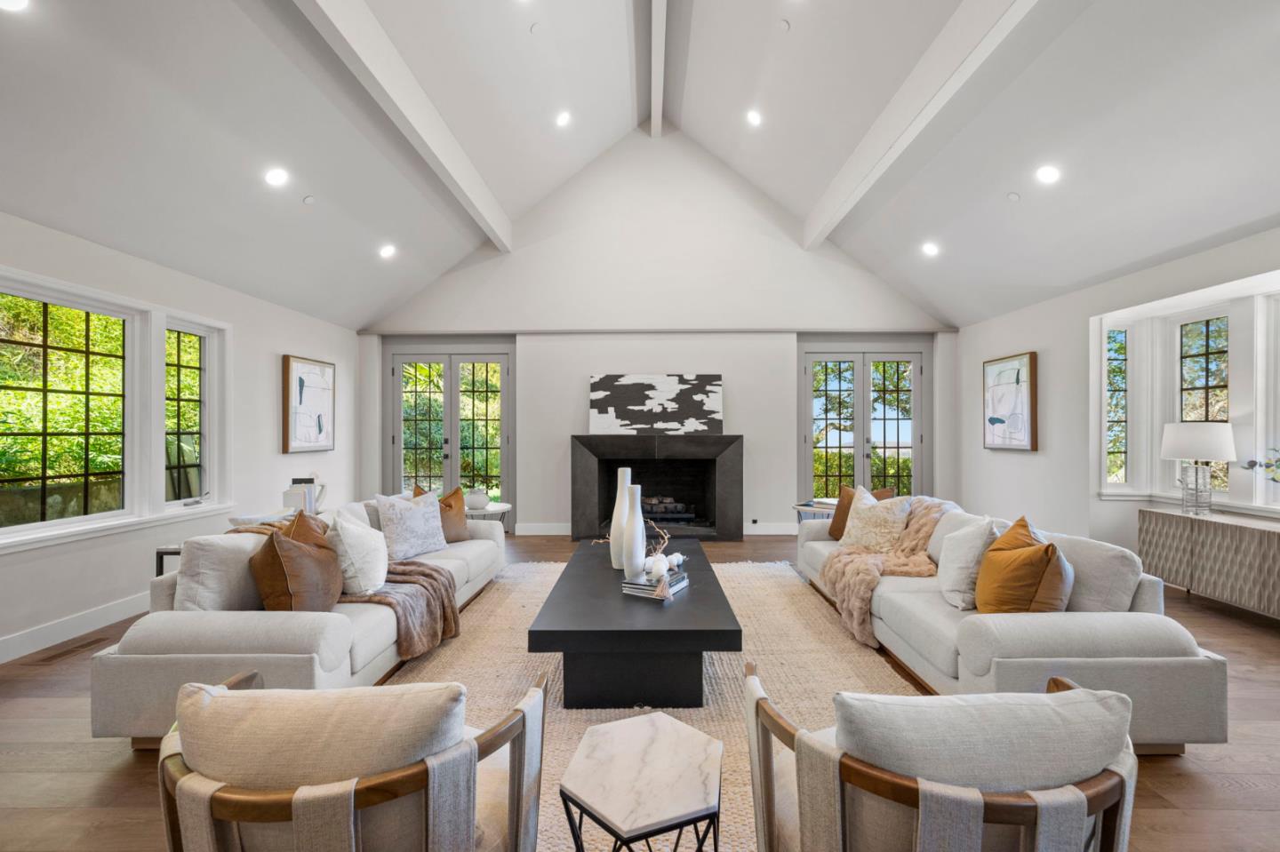 260 Robin Road