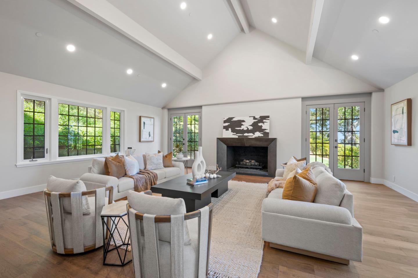 260 Robin Road