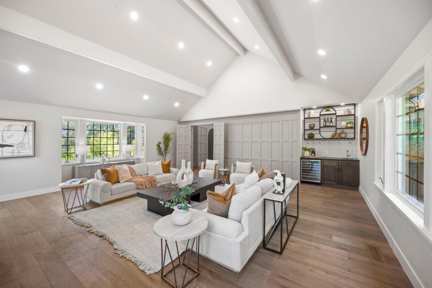 260 Robin Road