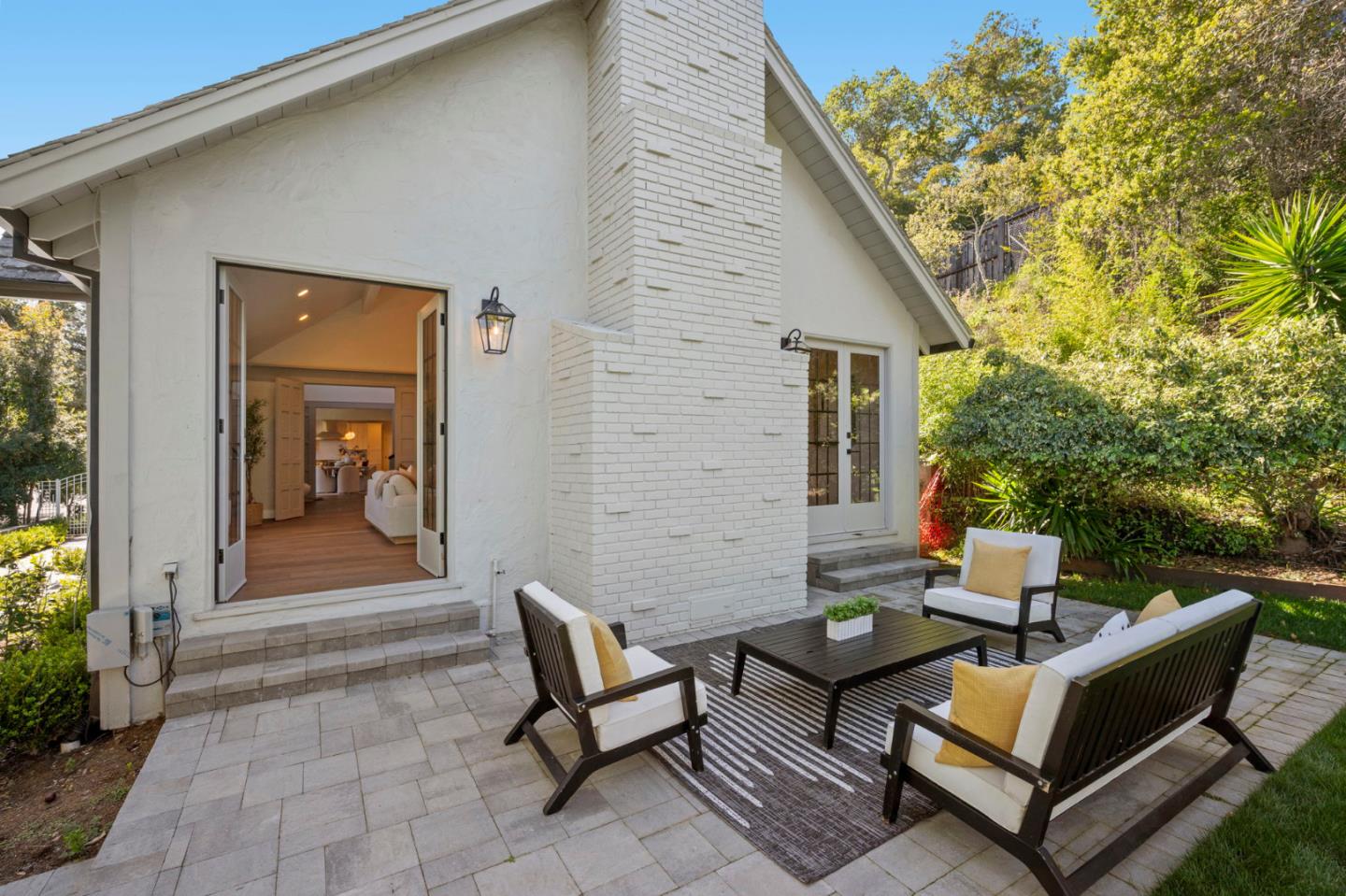 260 Robin Road
