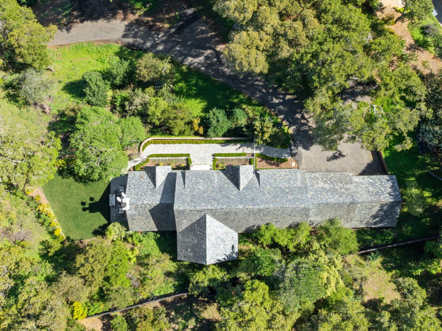 260 Robin Road