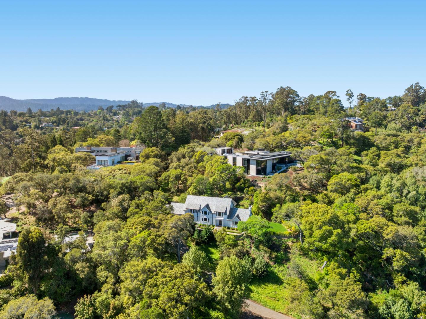 260 Robin Road