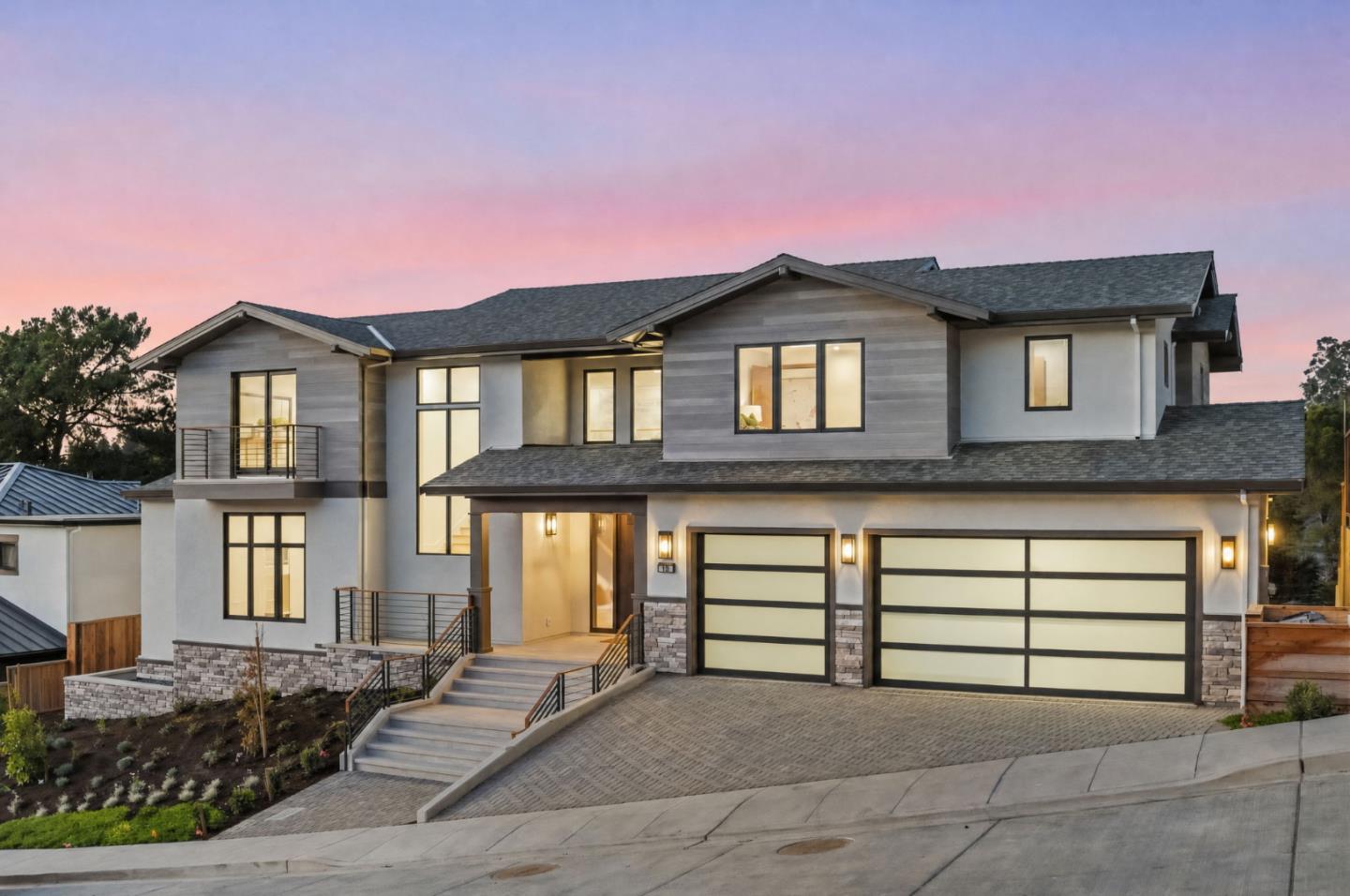 18 Bel Aire Lane
