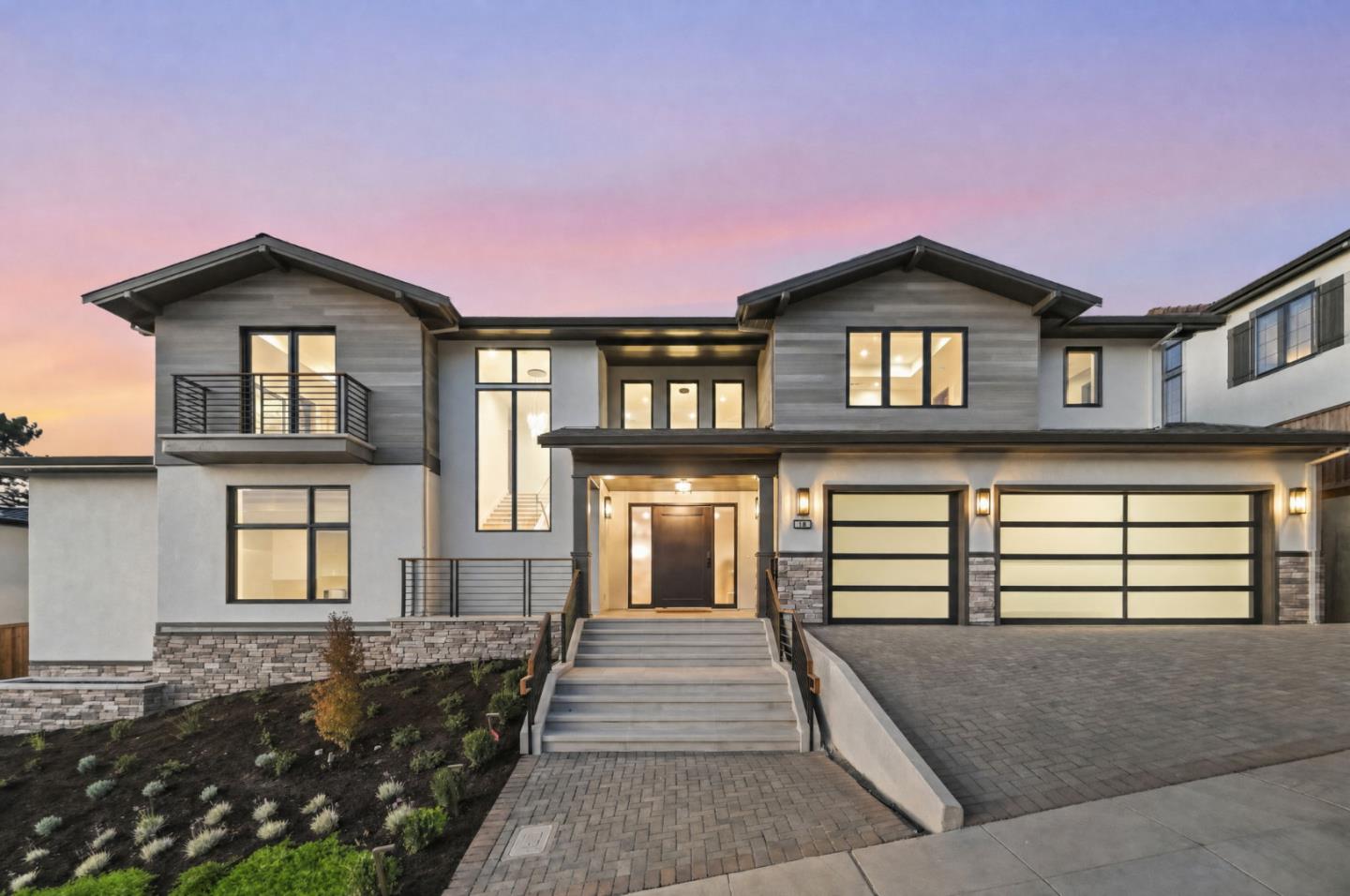 18 Bel Aire Lane