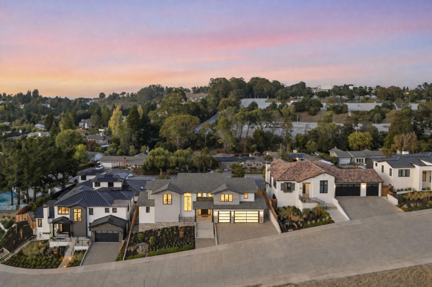 18 Bel Aire Lane