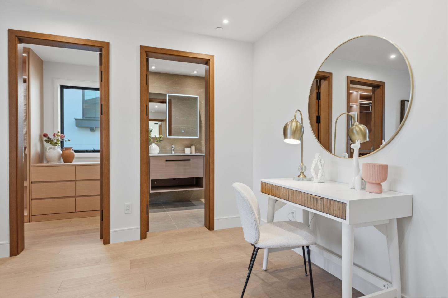 18 Bel Aire Lane