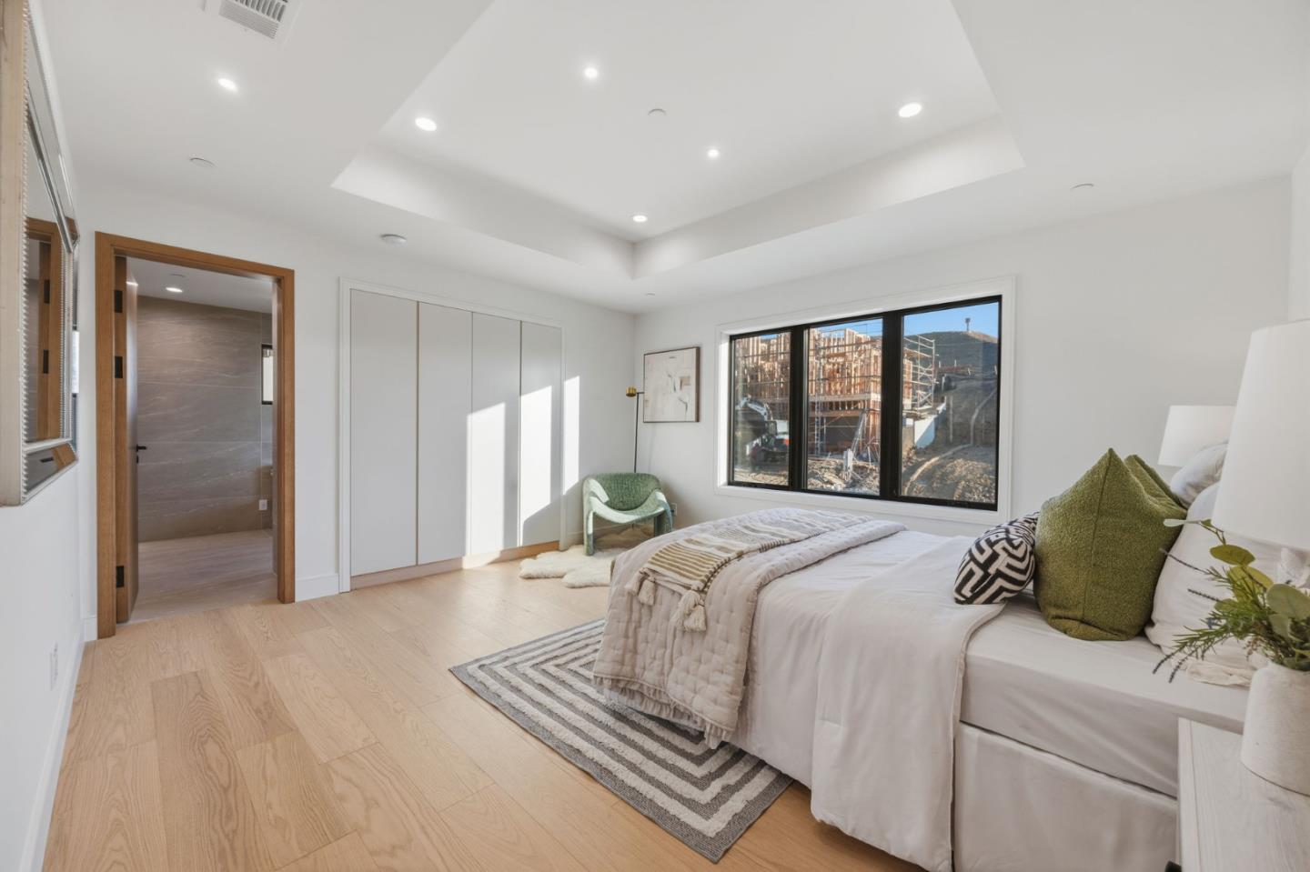 18 Bel Aire Lane