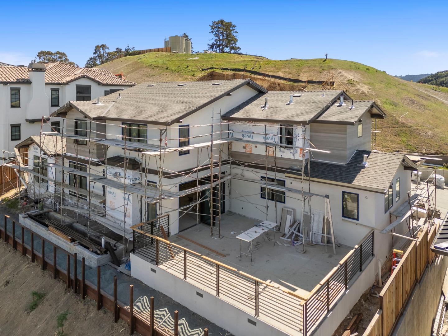 18 Bel Aire Lane