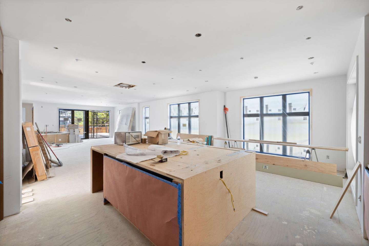 18 Bel Aire Lane