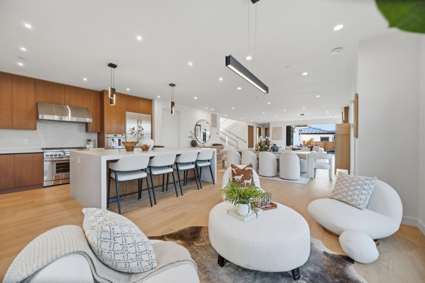 18 Bel Aire Lane
