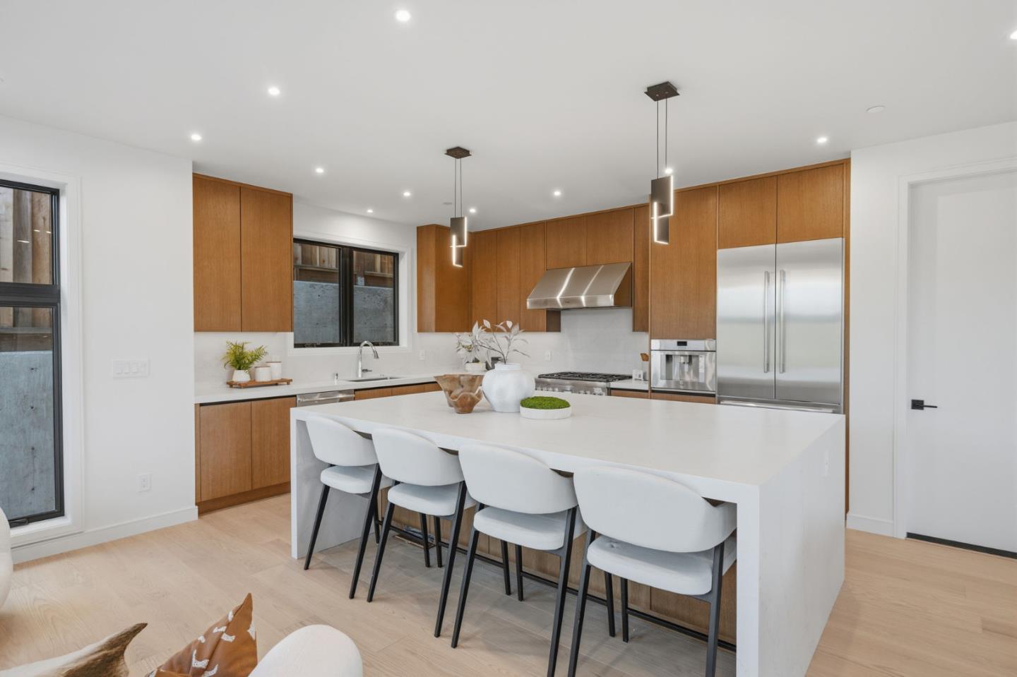 18 Bel Aire Lane