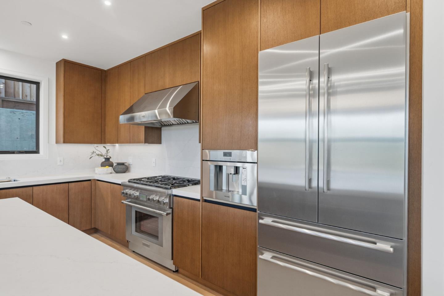 18 Bel Aire Lane