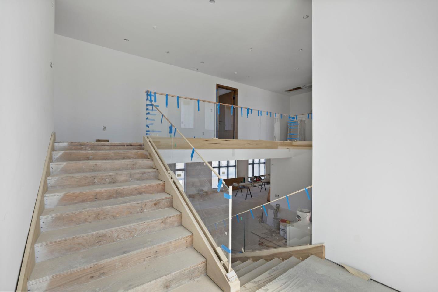 18 Bel Aire Lane