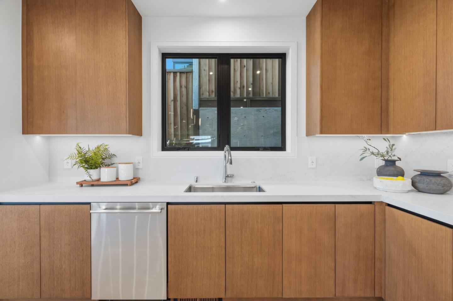 18 Bel Aire Lane
